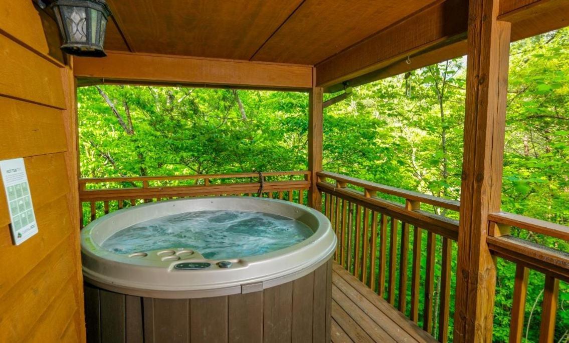 Rocky Top Lodge แกตลิงเบิร์ก ภายนอก รูปภาพ