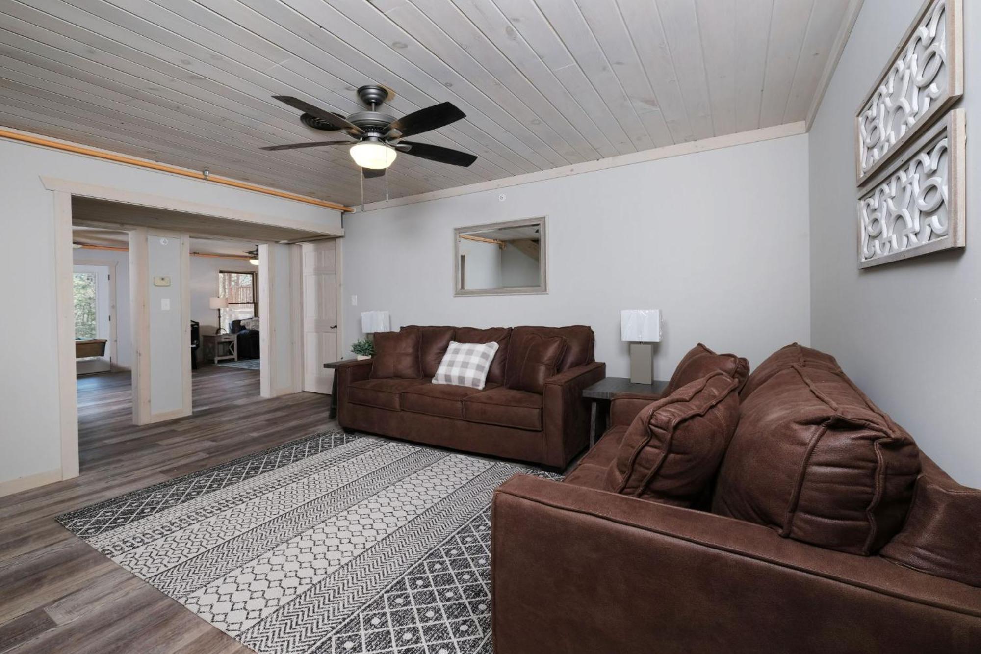 Rocky Top Lodge แกตลิงเบิร์ก ภายนอก รูปภาพ